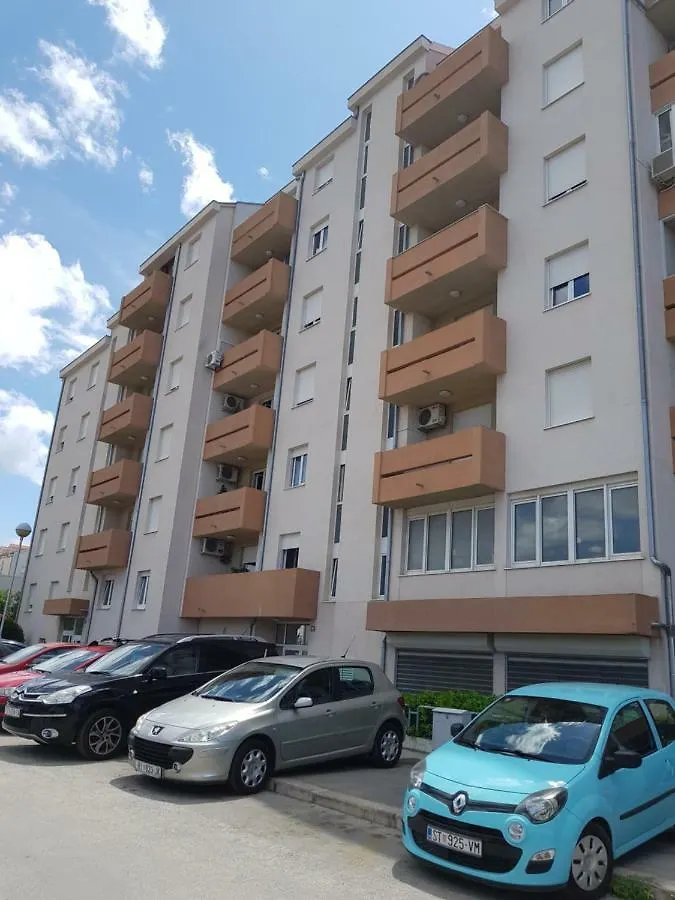 Antonella Apartment Split 0*,